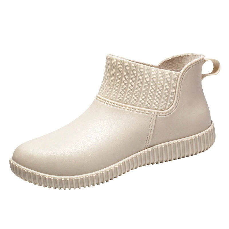 GoodsZori Women's Short Rain Boots with Textured Sole - product image 3